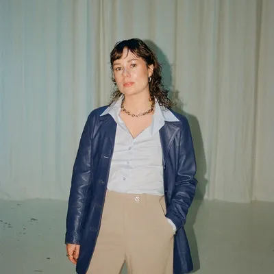 Julie Ellinor profile